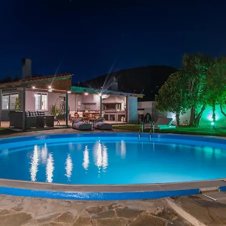 Cuervo Poolside Villa Kalivia Thorikou Exterior photo