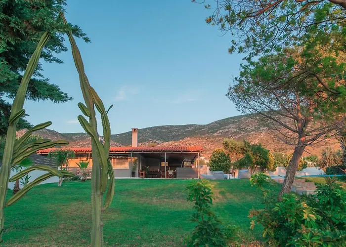 Cuervo Poolside Villa