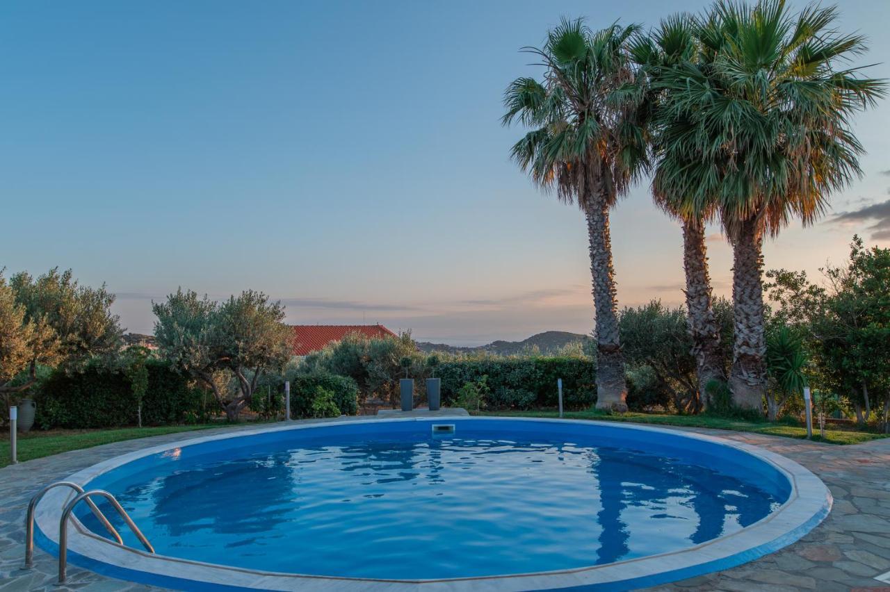Holiday home Cuervo Poolside *